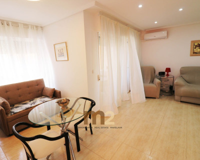 Alquiler a largo plazo - Apartamento / piso - Guardamar del Segura - Mercadona