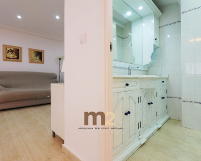 Alquiler a largo plazo - Apartamento / piso - Guardamar del Segura - Mercadona
