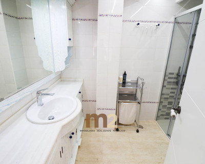 Alquiler a largo plazo - Apartamento / piso - Guardamar del Segura - Mercadona