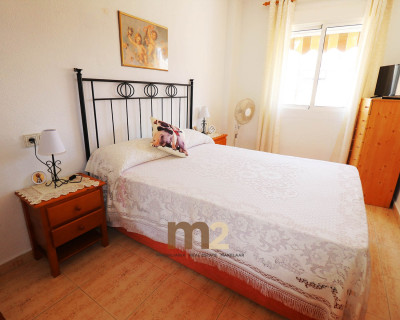 Segunda mano - Apartamento / piso - Guardamar del Segura - Mercadona