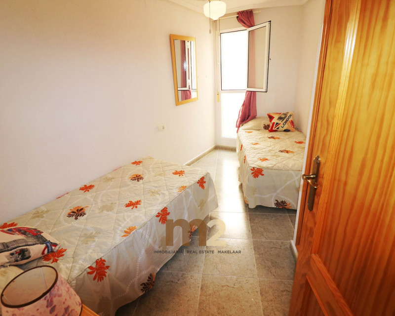 Sale - Apartment / flat - Torrevieja - Playa de los Locos