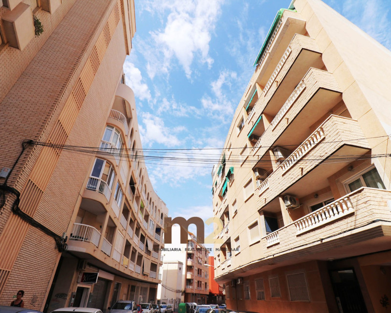 Sale - Apartment / flat - Torrevieja - Playa de los Locos