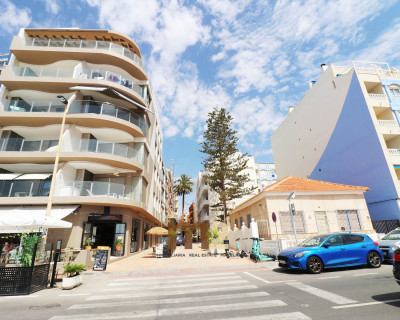 Sale - Apartment / flat - Torrevieja - Playa de los Locos