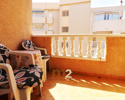 Sale - Apartment / flat - Torrevieja - Playa de los Locos