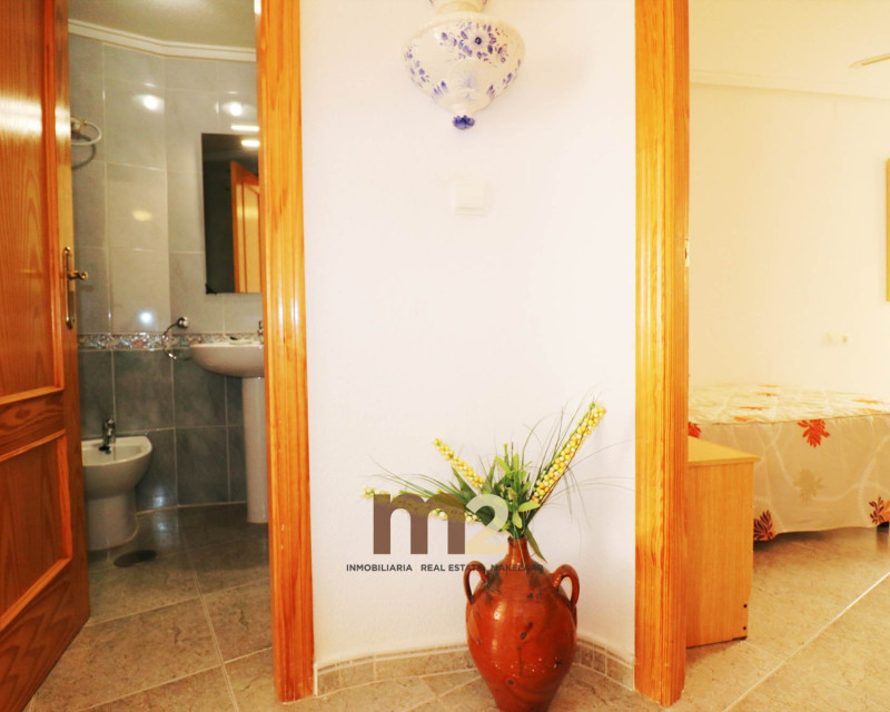Sale - Apartment / flat - Torrevieja - Playa de los Locos