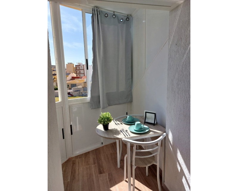 Lang termijn verhuur - Appartement / flat - Torrevieja - Torrelamata - La Mata
