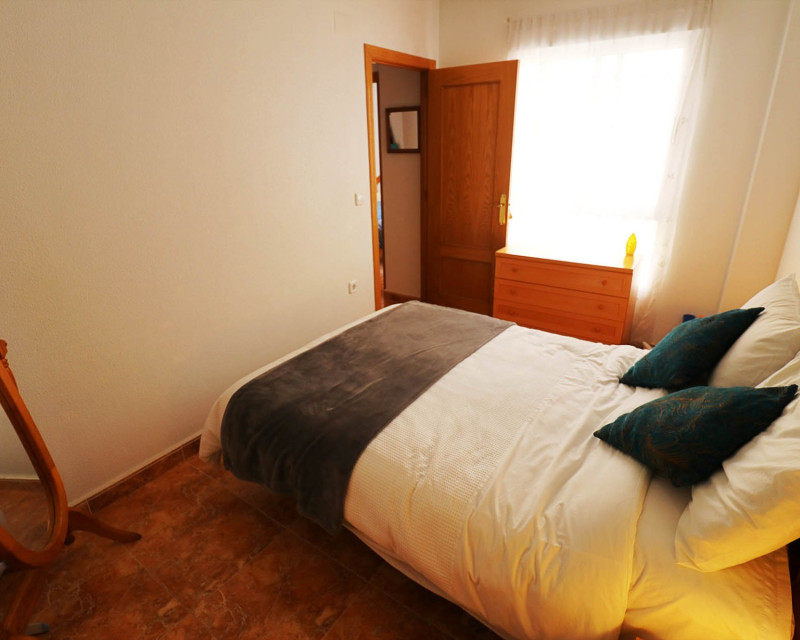 Segunda mano - Apartamento / piso - Guardamar del Segura - Mercadona