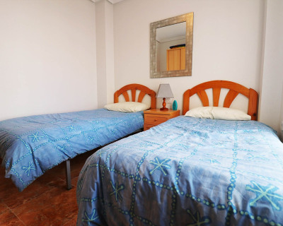 Segunda mano - Apartamento / piso - Guardamar del Segura - Mercadona