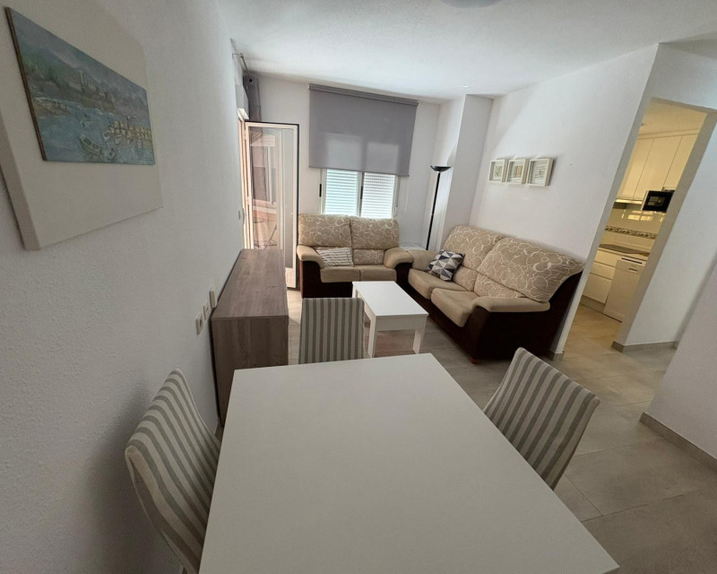 Lang termijn verhuur - Appartement / flat - Guardamar del Segura - Mercadona