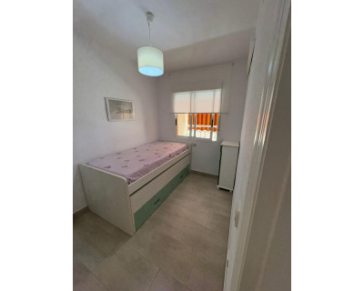 Lang termijn verhuur - Appartement / flat - Guardamar del Segura - Mercadona