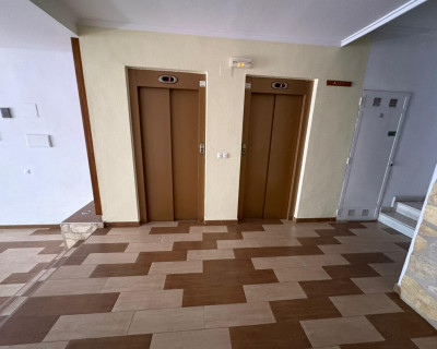 Lang termijn verhuur - Appartement / flat - Guardamar del Segura - Mercadona