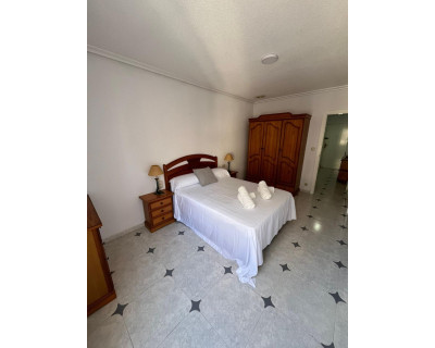 Alquiler a largo plazo - Apartamento / piso - Guardamar del Segura - Mercadona