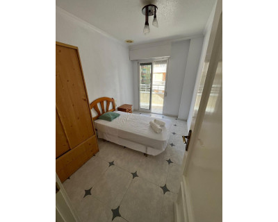 Alquiler a largo plazo - Apartamento / piso - Guardamar del Segura - Mercadona