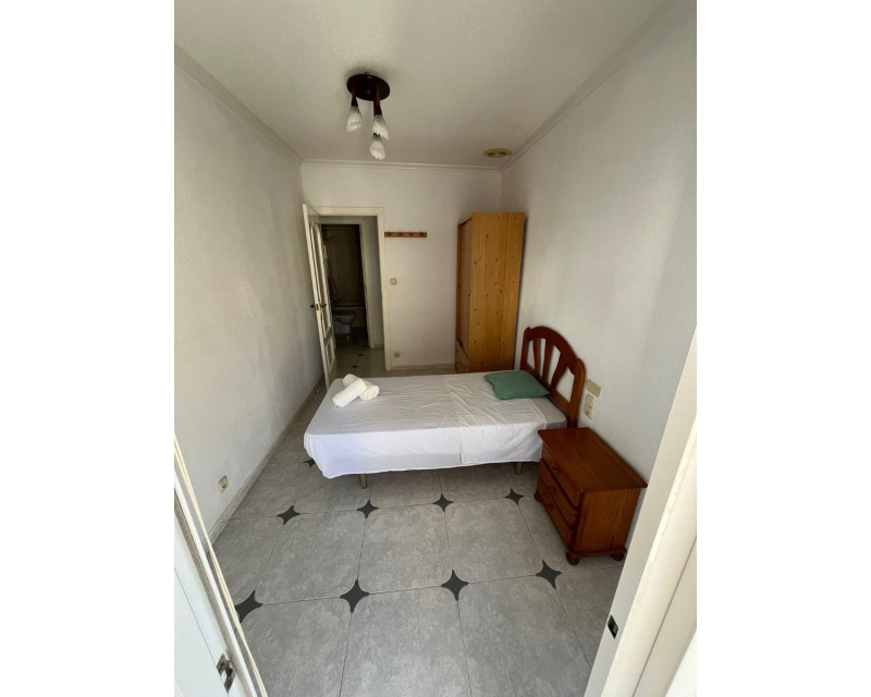 Alquiler a largo plazo - Apartamento / piso - Guardamar del Segura - Mercadona