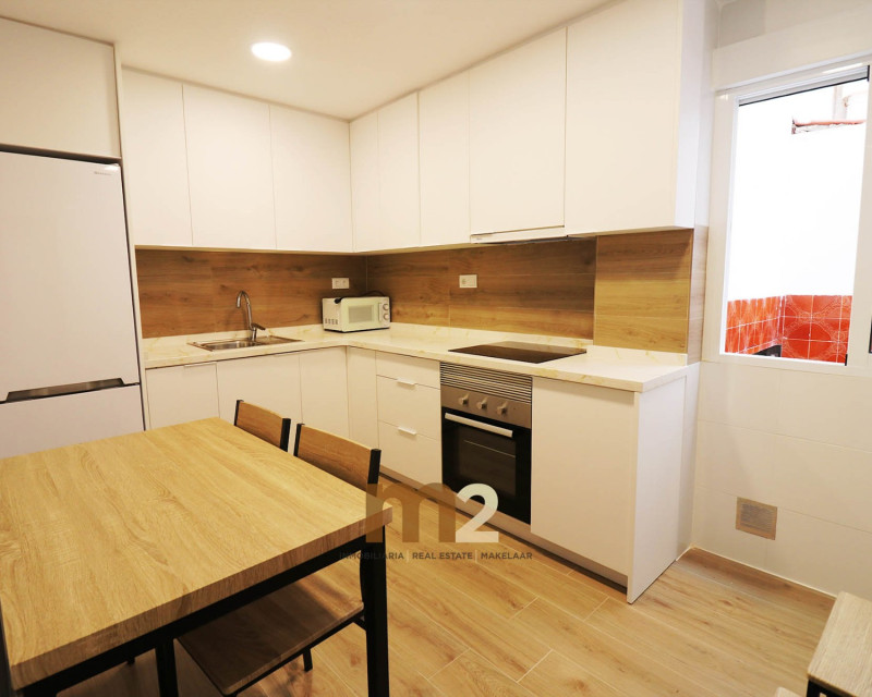 Lang termijn verhuur - Appartement / flat - Guardamar del Segura - Centrum