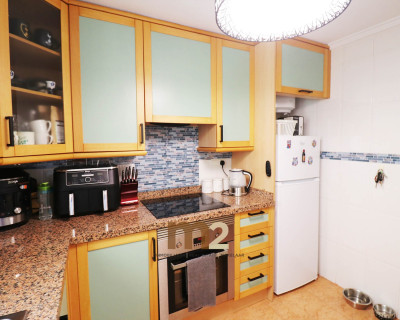 Segunda mano - Apartamento / piso - Guardamar del Segura - Mercadona