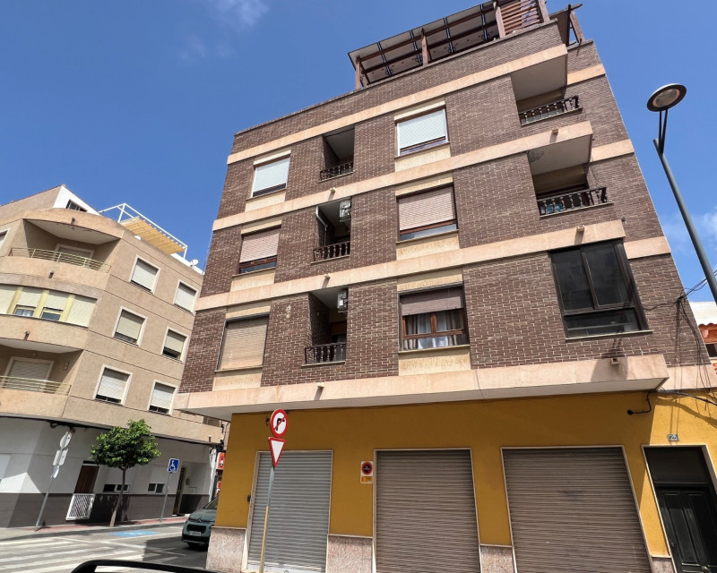 Lang termijn verhuur - Appartement / flat - Guardamar del Segura - Centrum