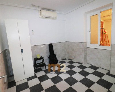 Alquiler a largo plazo - Casa - Guardamar del Segura - Mercadona