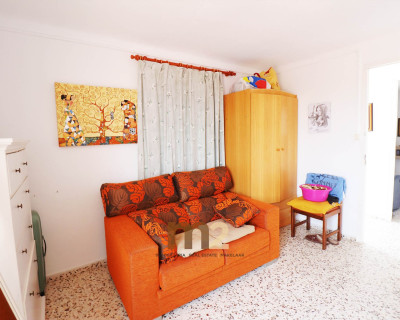 Sale - House  - Guardamar del Segura - Campomar
