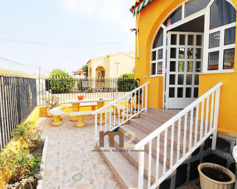 Segunda mano - Bungalow - La Marina - La Marina 