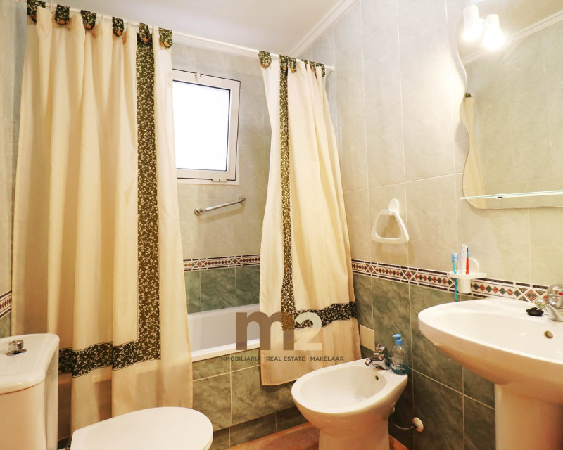 Segunda mano - Apartamento / piso - Torrevieja - El Acequión - Los Náufragos
