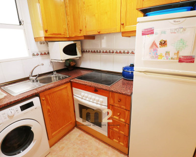 Segunda mano - Apartamento / piso - Torrevieja - El Acequión - Los Náufragos