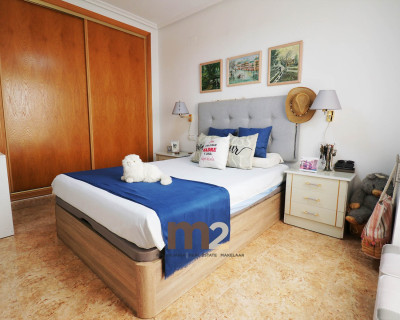 Segunda mano - Apartamento / piso - Guardamar del Segura - Mercadona