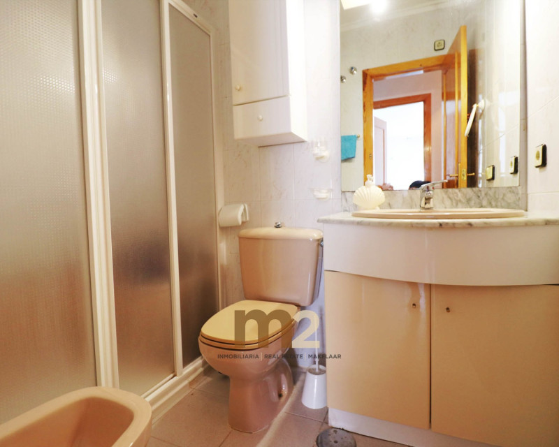 Segunda mano - Apartamento / piso - Torrevieja - El Acequión - Los Náufragos