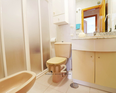 Segunda mano - Apartamento / piso - Torrevieja - El Acequión - Los Náufragos