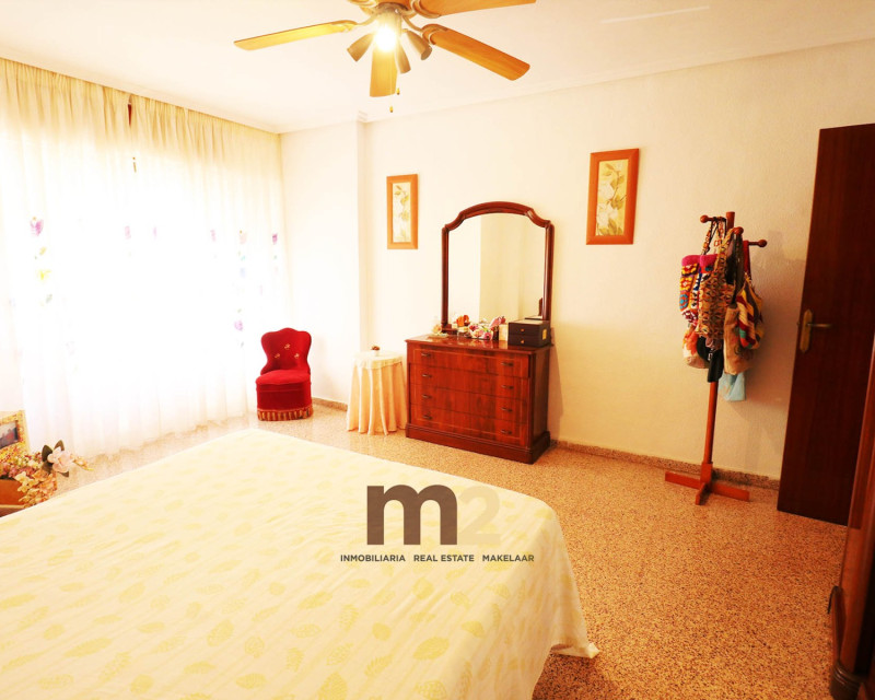 Sale - House  - Guardamar del Segura - Mercadona
