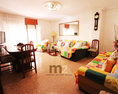 Sale - House  - Guardamar del Segura - Mercadona