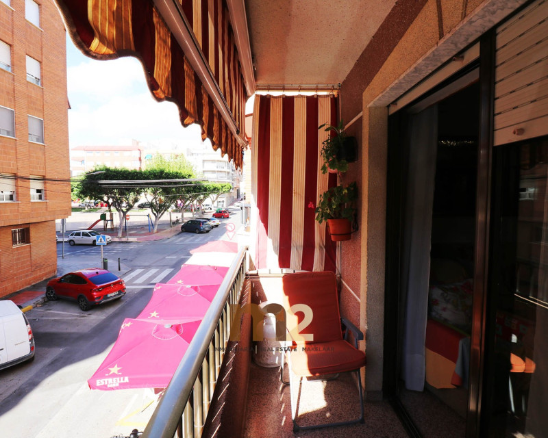 Sale - House  - Guardamar del Segura - Mercadona