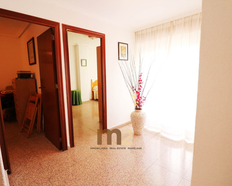Sale - House  - Guardamar del Segura - Mercadona