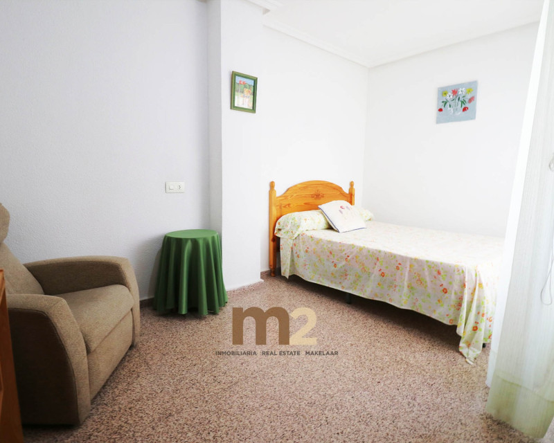 Sale - House  - Guardamar del Segura - Mercadona