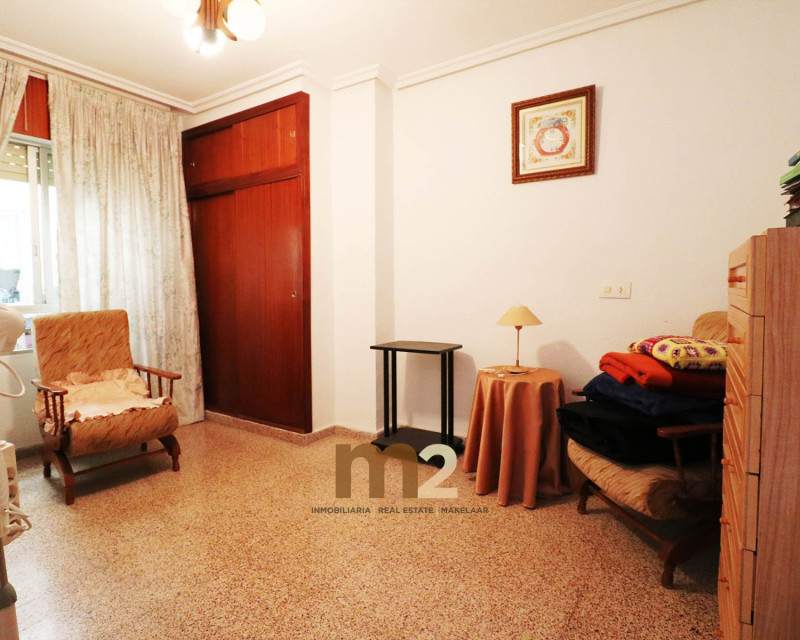 Sale - House  - Guardamar del Segura - Mercadona