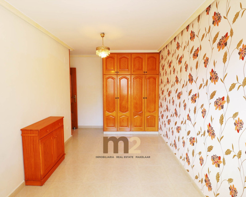 Sale - Apartment / flat - Guardamar del Segura - Centre