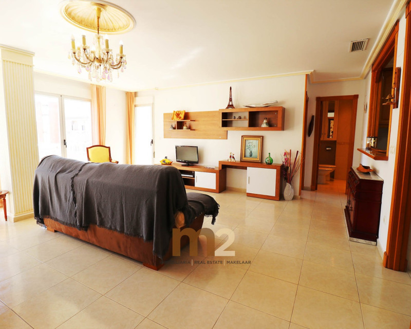 Sale - Apartment / flat - Guardamar del Segura - Centre