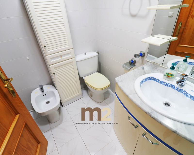 Alquiler a largo plazo - Apartamento / piso - Guardamar del Segura - Guardamar Playa