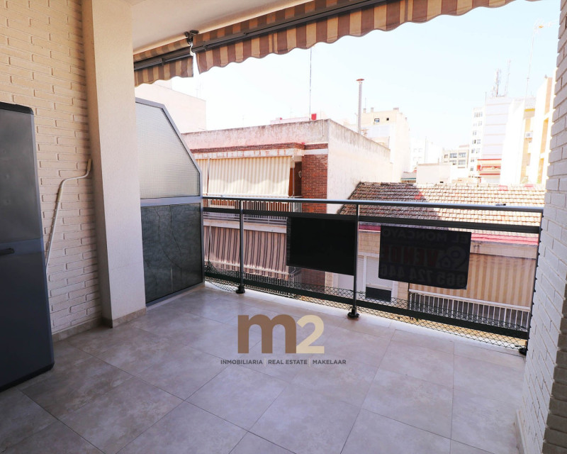 Segunda mano - Apartamento / piso - Guardamar del Segura - Mercadona