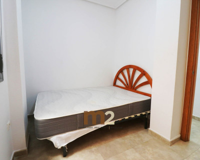 Segunda mano - Apartamento / piso - Guardamar del Segura - Mercadona