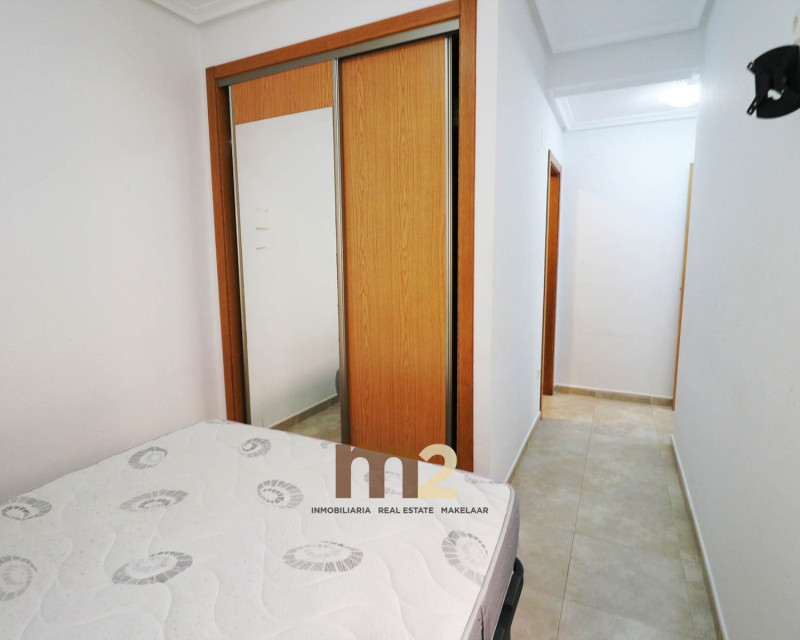 Segunda mano - Apartamento / piso - Guardamar del Segura - Mercadona