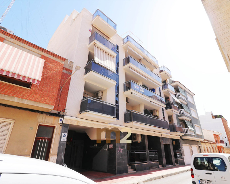 Segunda mano - Apartamento / piso - Guardamar del Segura - Mercadona