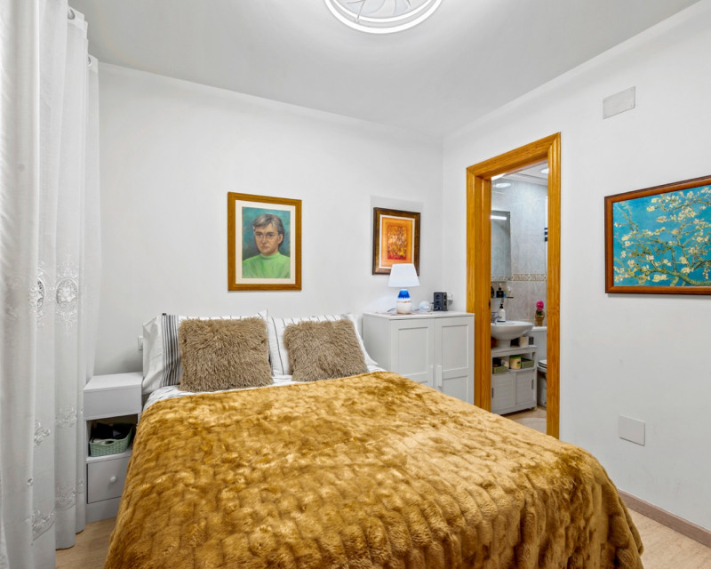 Herverkoop - Appartement / flat - Guardamar del Segura - Centrum