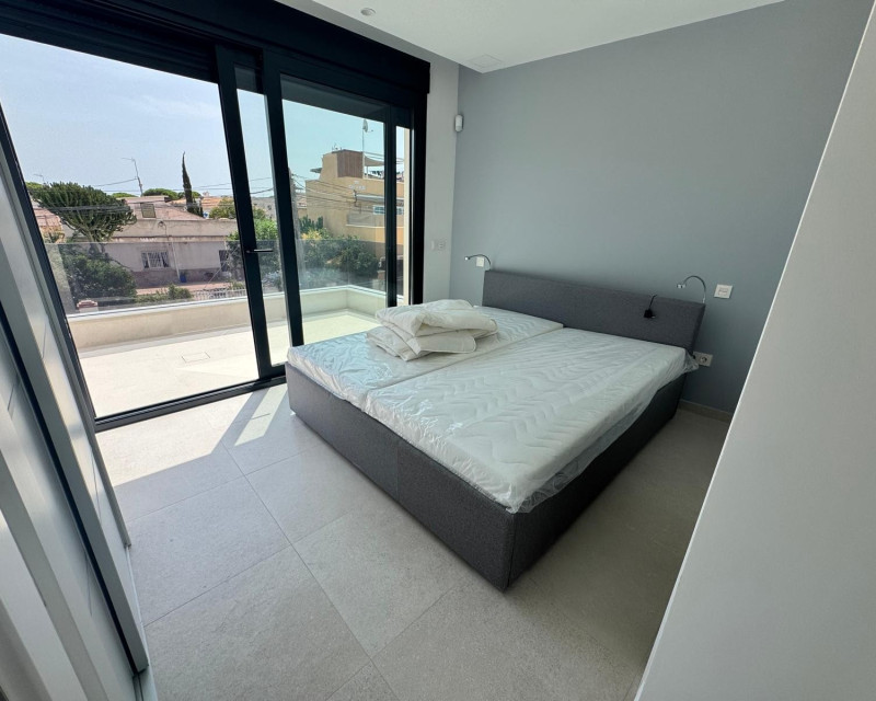 Segunda mano - Chalet - La Marina - La Marina 