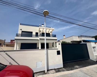 Segunda mano - Chalet - La Marina - La Marina 