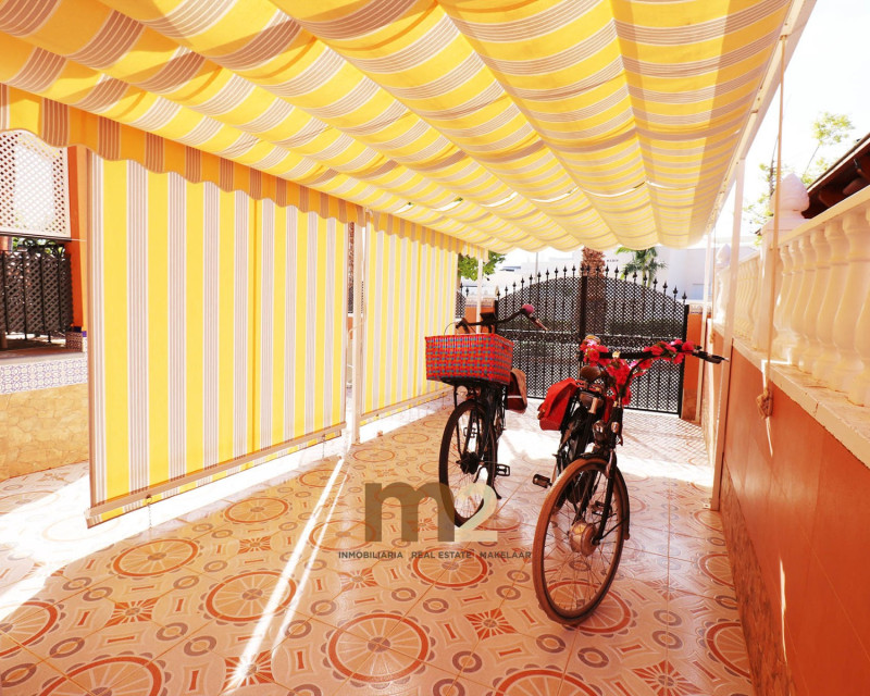 Sale - Bungalow - Montesinos