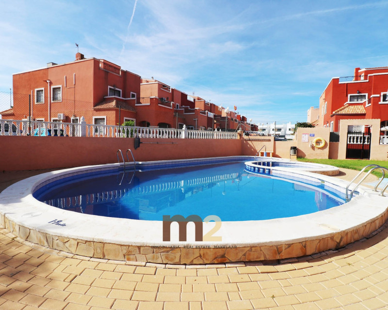 Sale - Bungalow - Montesinos