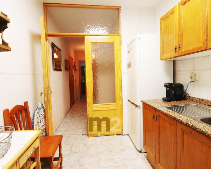 Alquiler a largo plazo - Apartamento / piso - Guardamar del Segura - Mercadona