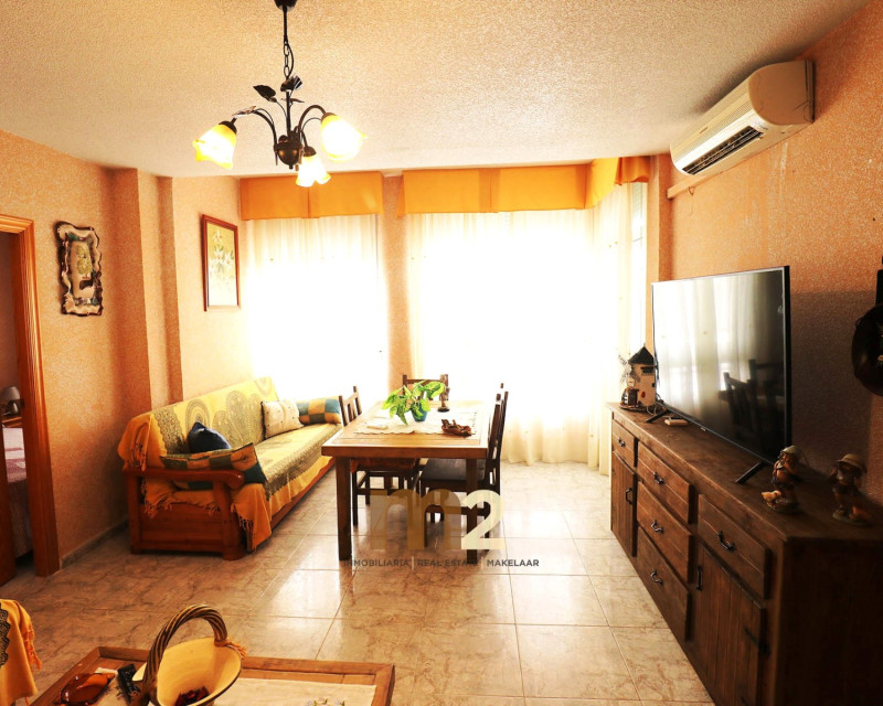 Alquiler a largo plazo - Apartamento / piso - Guardamar del Segura - Mercadona