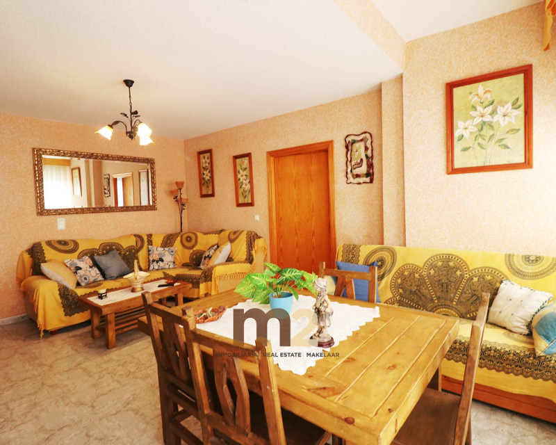 Alquiler a largo plazo - Apartamento / piso - Guardamar del Segura - Mercadona